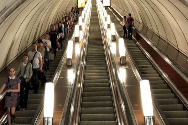 俄羅斯圣彼得堡地鐵 俄羅斯圣彼得堡地鐵